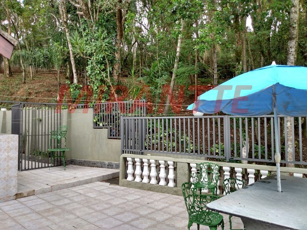 Sobrado de 545m² com 5 quartos em Serra da Cantareira