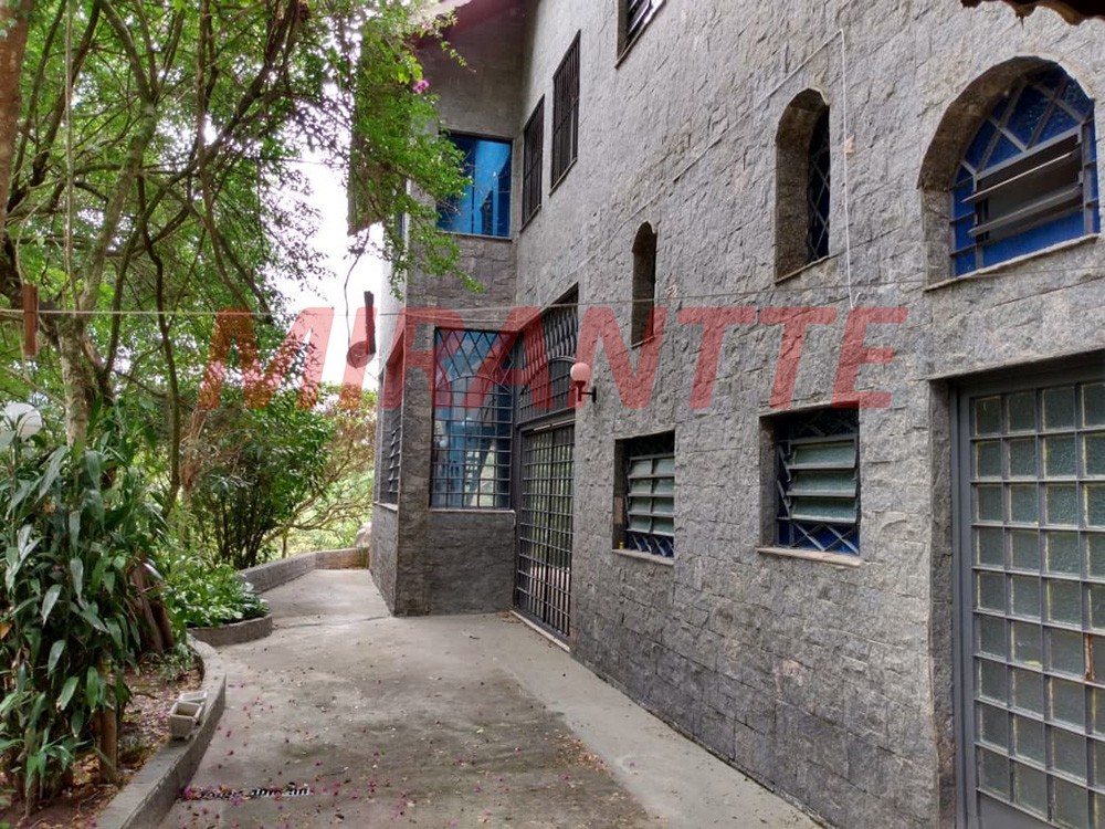 Sobrado de 545m² com 5 quartos em Serra da Cantareira