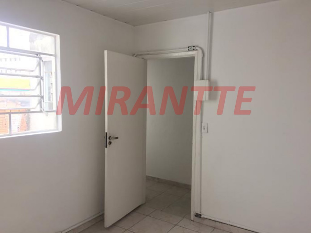 Comercial de 157m² em Santana