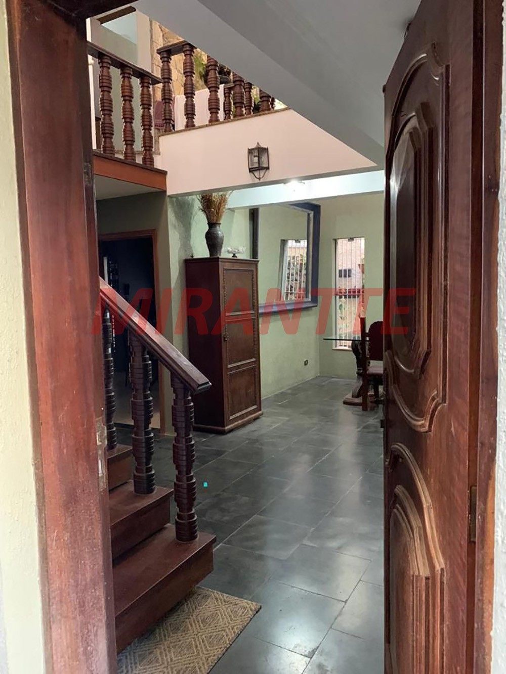 Sobrado de 326m² com 3 quartos em Jardim São Bento