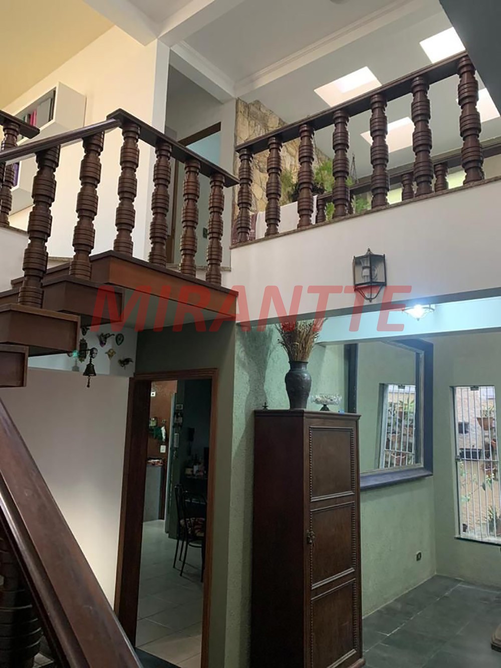 Sobrado de 326m² com 3 quartos em Jardim São Bento