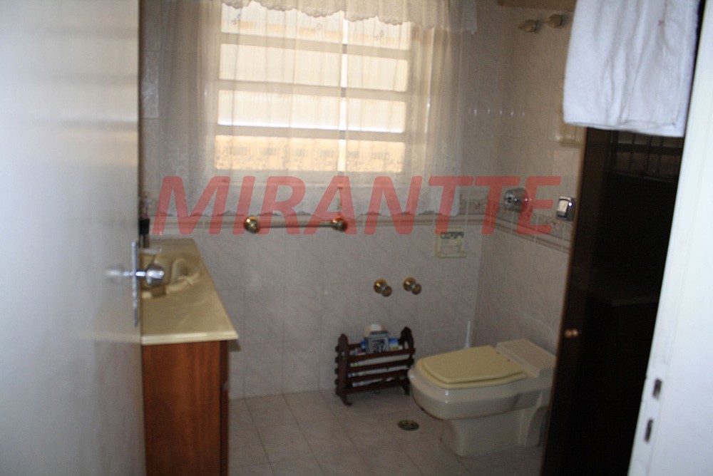 Sobrado de 400m² com 3 quartos em Casa Verde Média