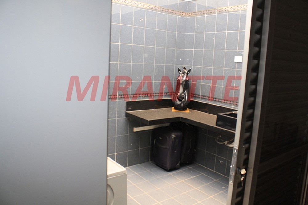 Sobrado de 400m² com 3 quartos em Casa Verde Média