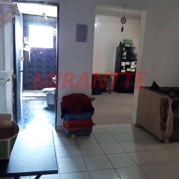 Sobrado de 140m² com 5 quartos em Vila Mazzei