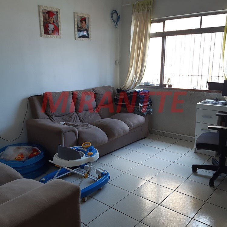 Sobrado de 140m² com 5 quartos em Vila Mazzei