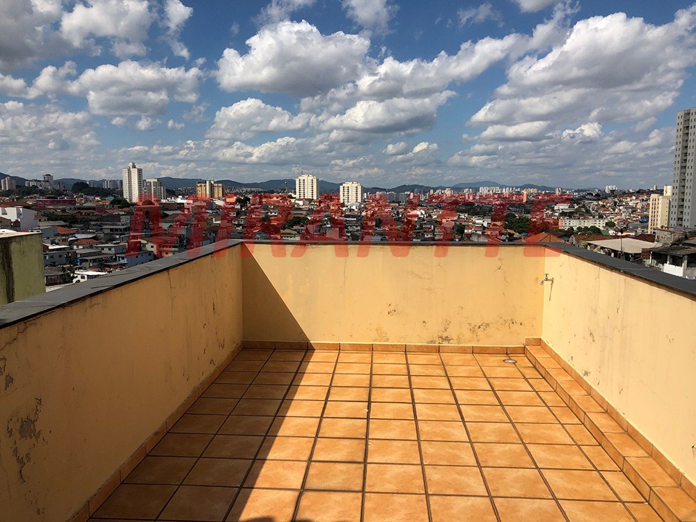 Sobrado de 182m² com 4 quartos em Vila Ede