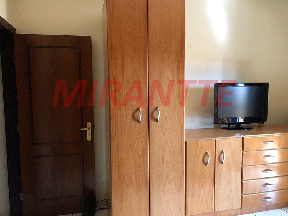 Sobrado de 182m² com 4 quartos em Vila Ede