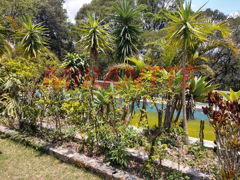 ChÁcara com 4 quartos em Parque Res. Eloy Chaves