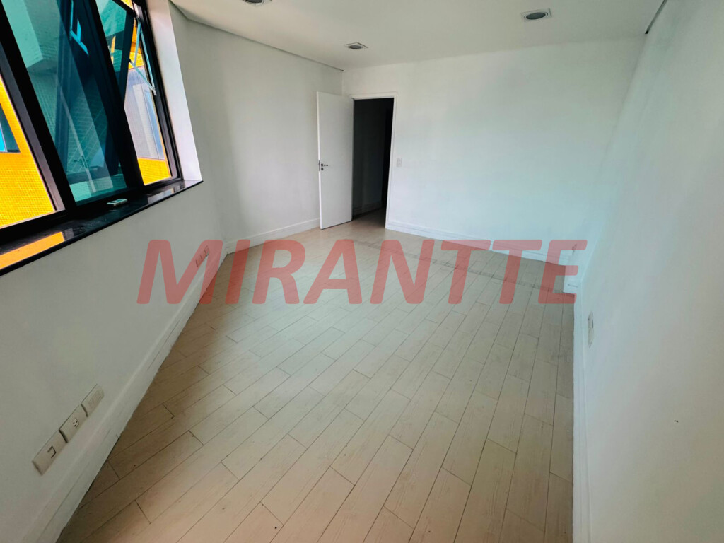 Conjunto comercial de 86m² em Santana