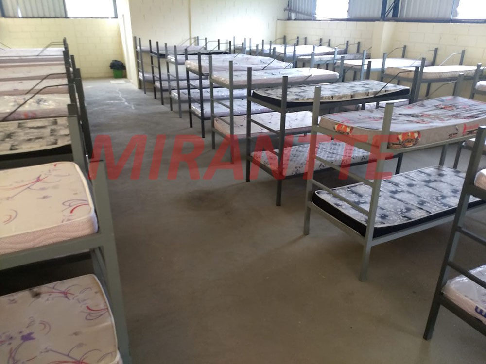 Chácara de 2000m² com 4 quartos em Mogi das Cruzes