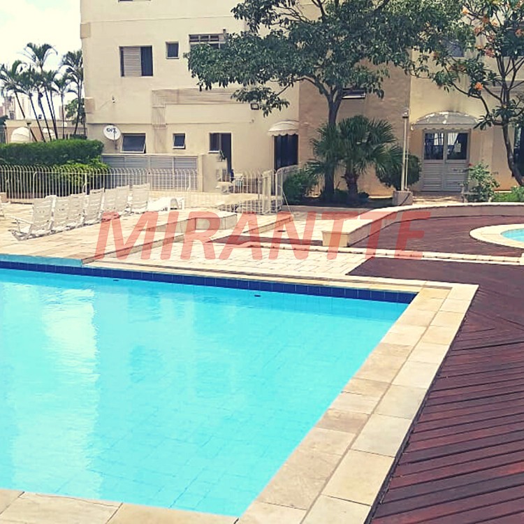 Apartamento com 3 quartos em Parque Campolim