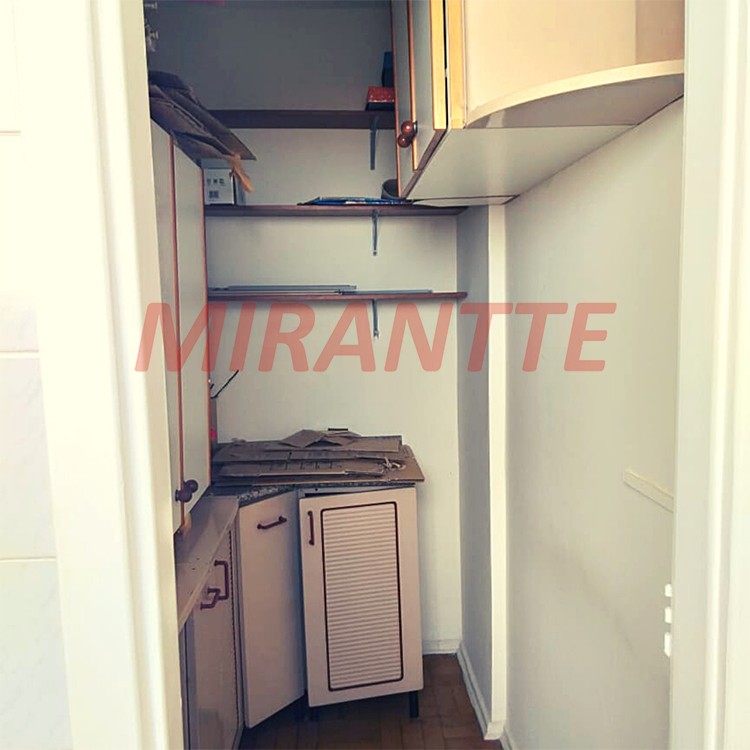 Apartamento com 3 quartos em Parque Campolim