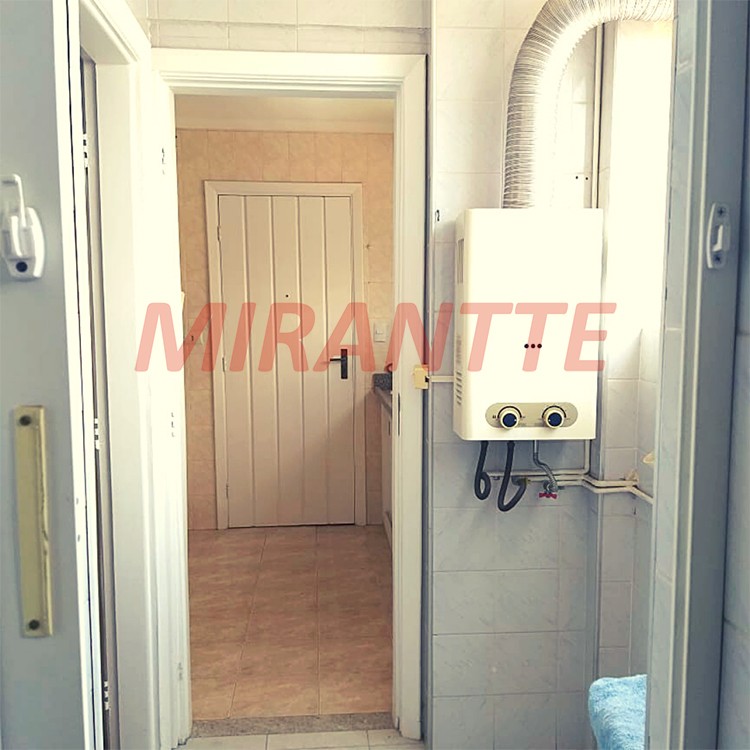 Apartamento com 3 quartos em Parque Campolim