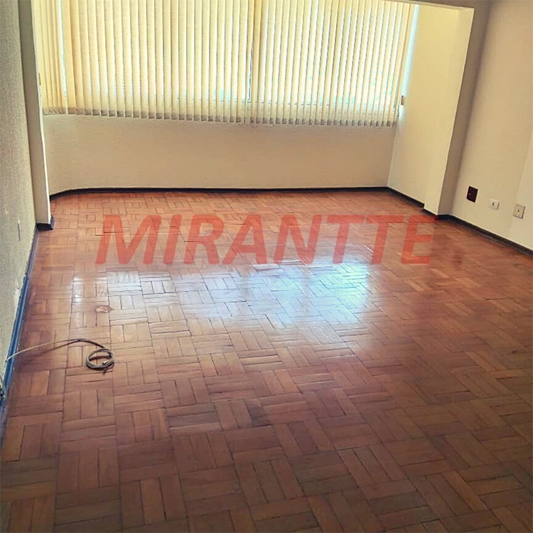 Apartamento com 3 quartos em Parque Campolim