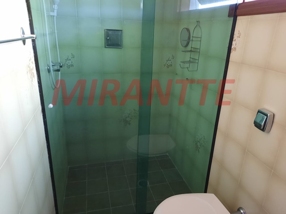 Sobrado de 270m² com 3 quartos em Jardim São Bento