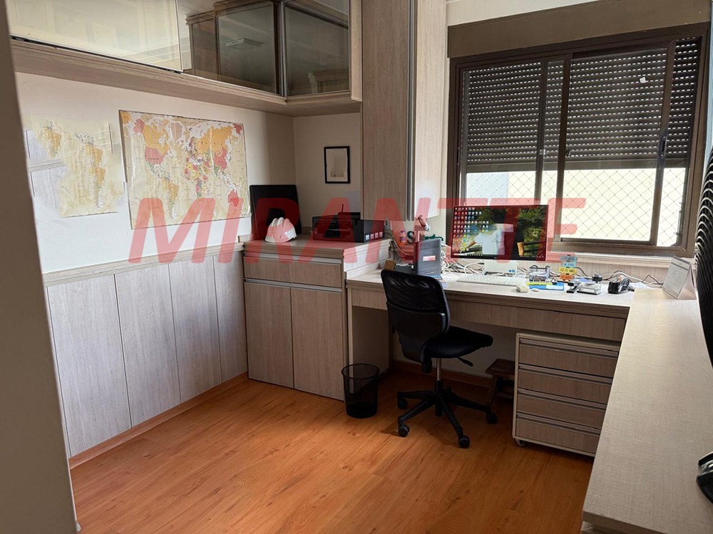 Apartamento de 138m² com 3 quartos em Santana