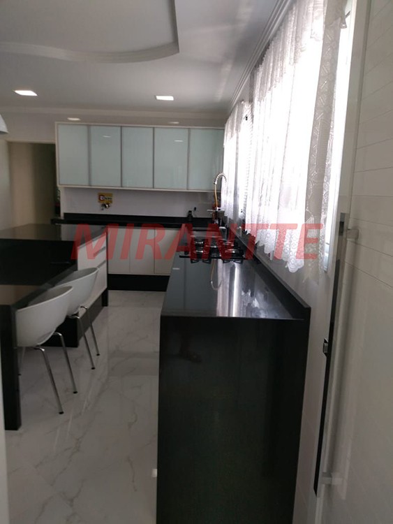 Sobrado de 370m² com 3 quartos em Vila Albertina
