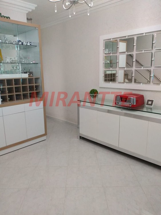 Sobrado de 370m² com 3 quartos em Vila Albertina