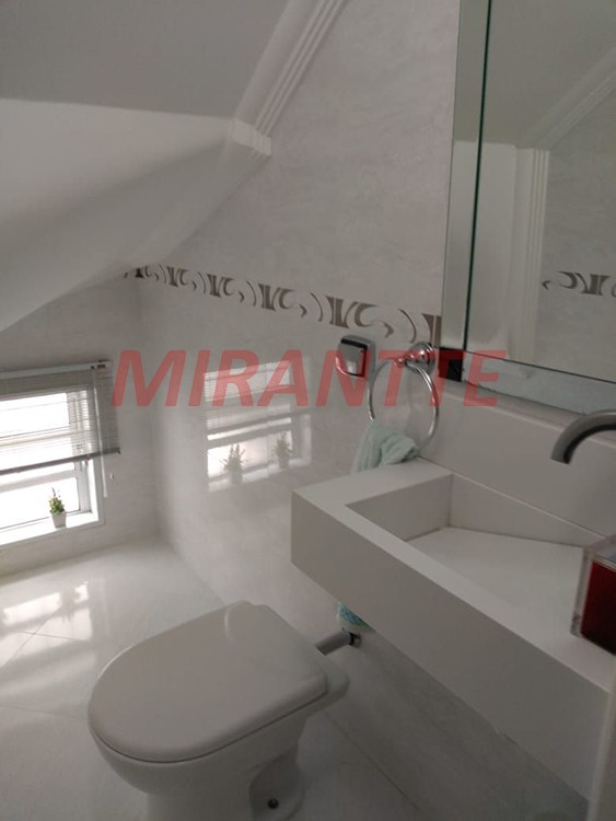 Sobrado de 370m² com 3 quartos em Vila Albertina