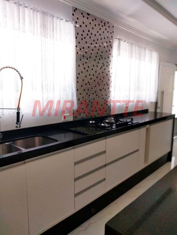 Sobrado de 370m² com 3 quartos em Vila Albertina