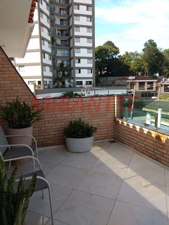 Sobrado de 370m² com 3 quartos em Vila Albertina