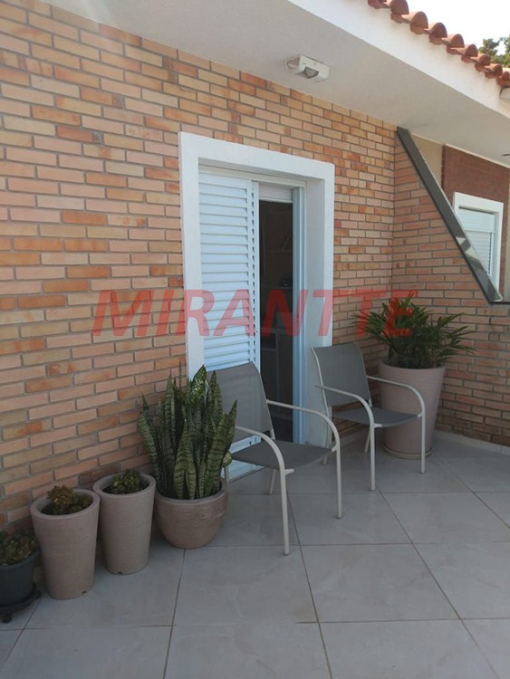Sobrado de 370m² com 3 quartos em Vila Albertina