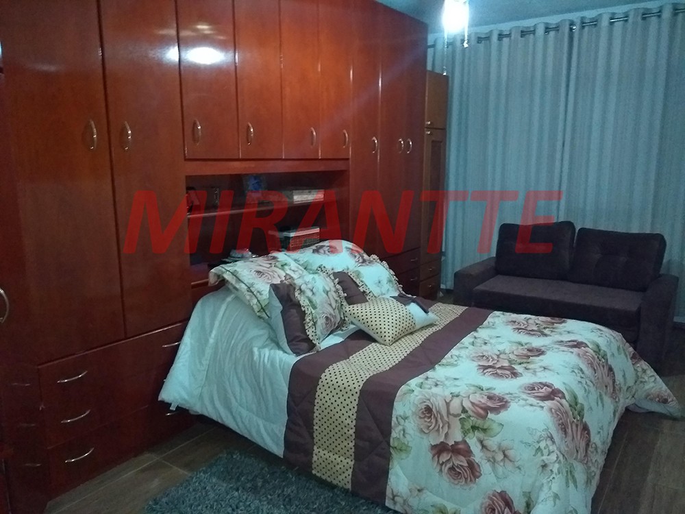 Sobrado de 220m² com 3 quartos em Parada Inglesa