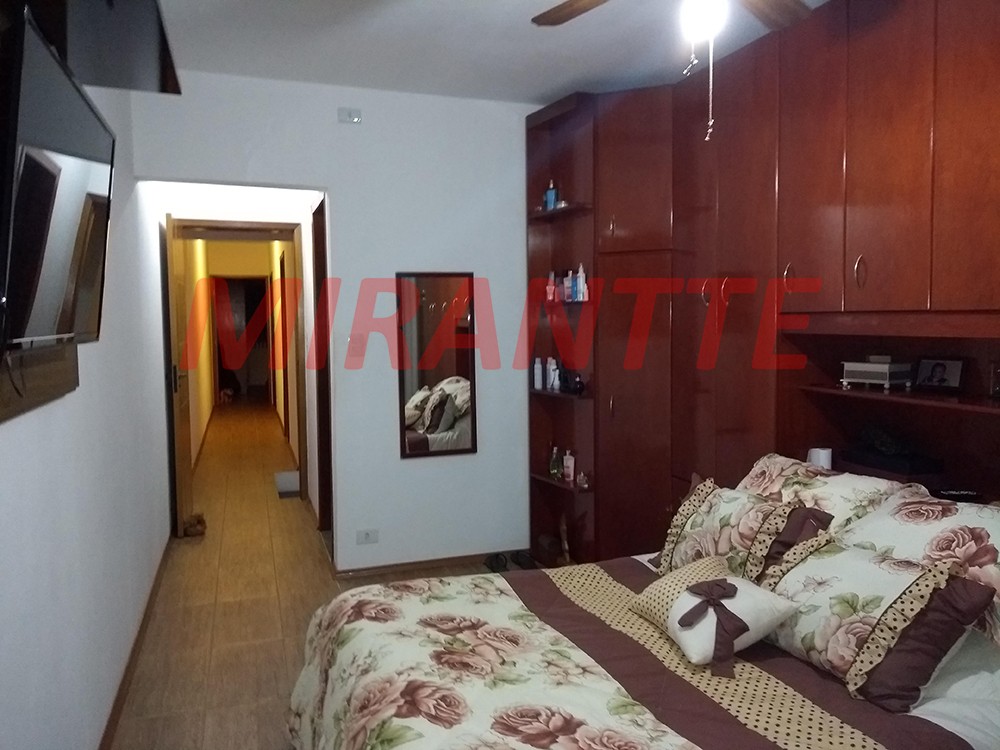 Sobrado de 220m² com 3 quartos em Parada Inglesa