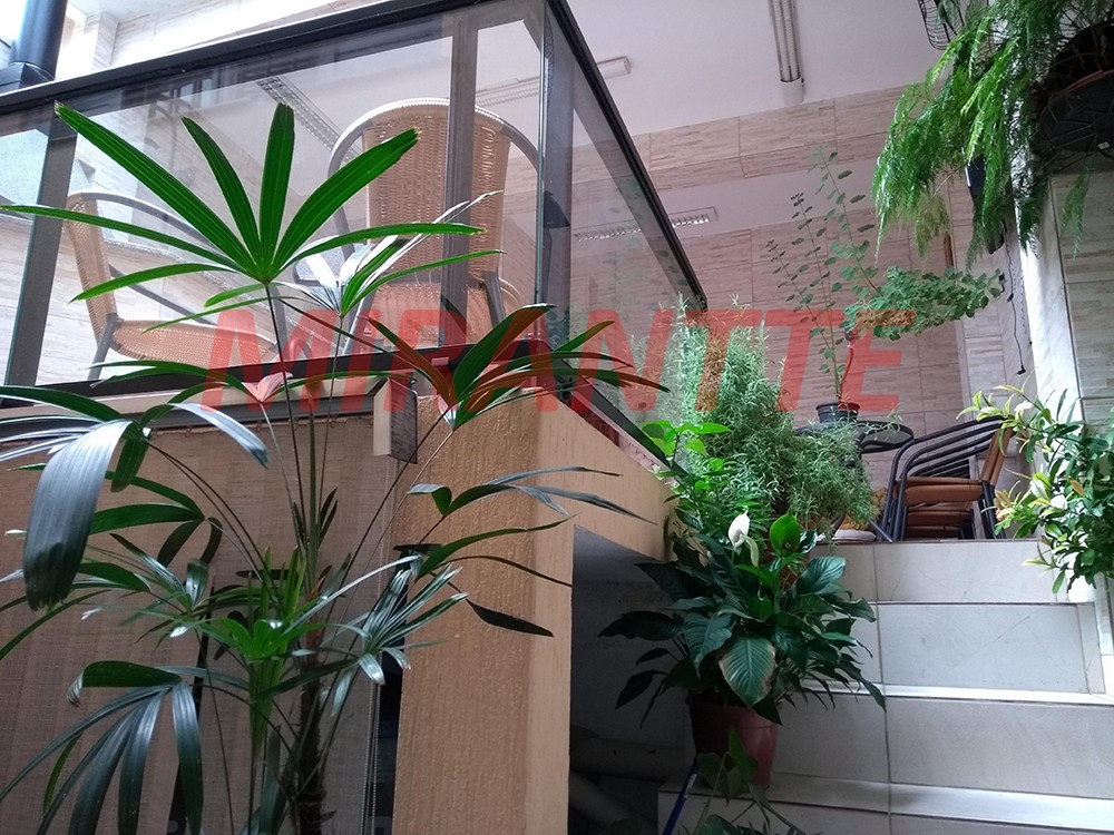 Sobrado de 220m² com 3 quartos em Parada Inglesa