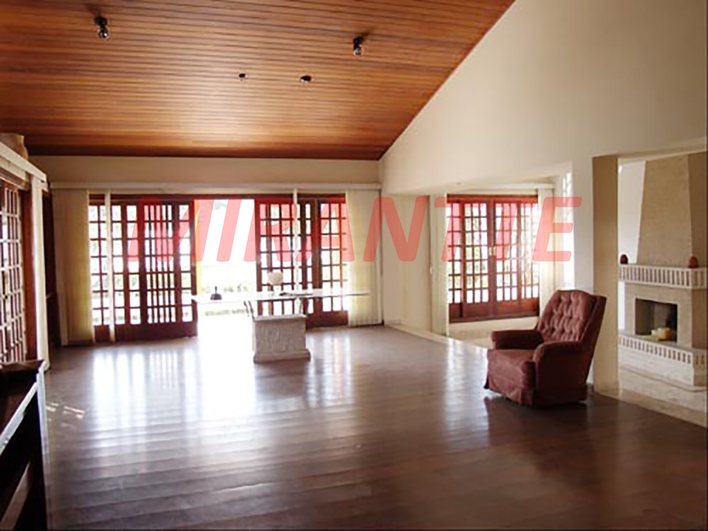 Casa terrea de 497m² com 4 quartos em Barro Branco