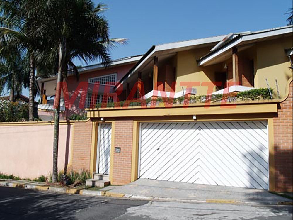 Casa terrea de 497m² com 4 quartos em Barro Branco