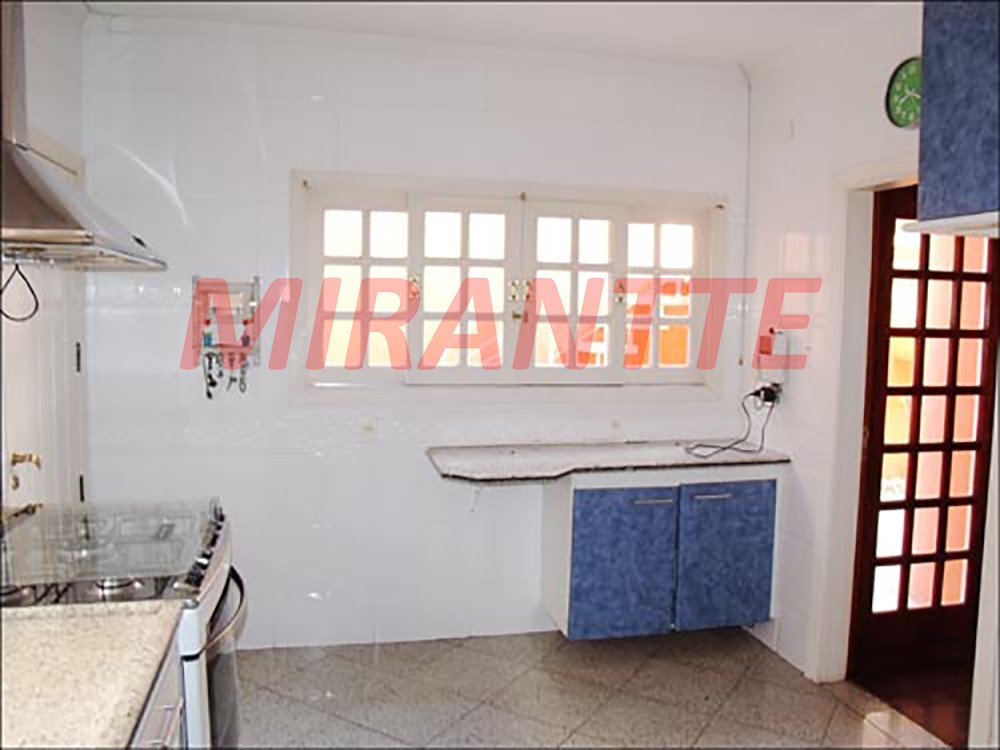 Casa terrea de 497m² com 4 quartos em Barro Branco