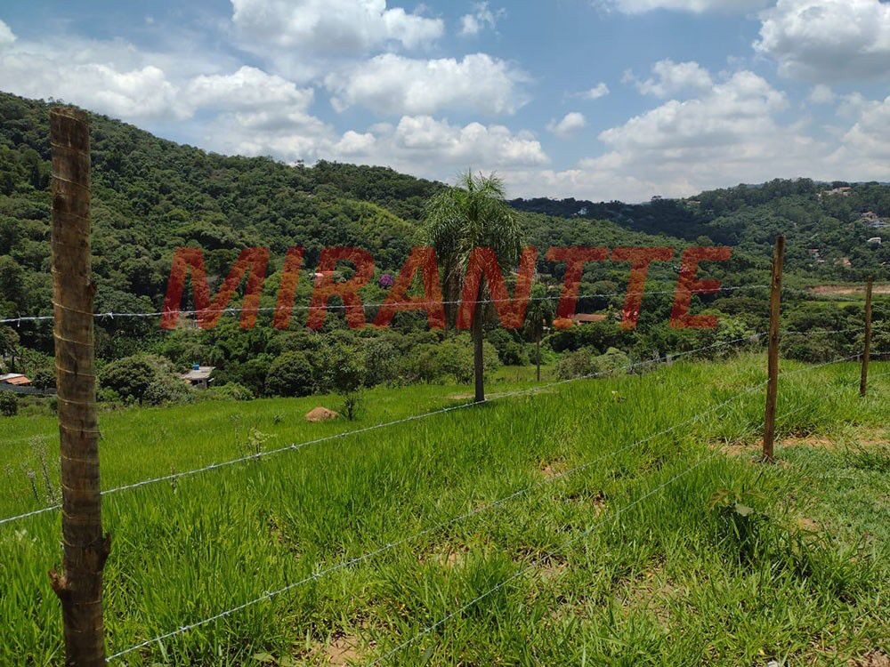 Terreno de 9000m² em Serra Da Cantareira