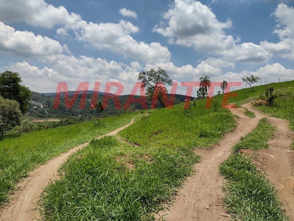 Terreno de 9000m² em Serra Da Cantareira