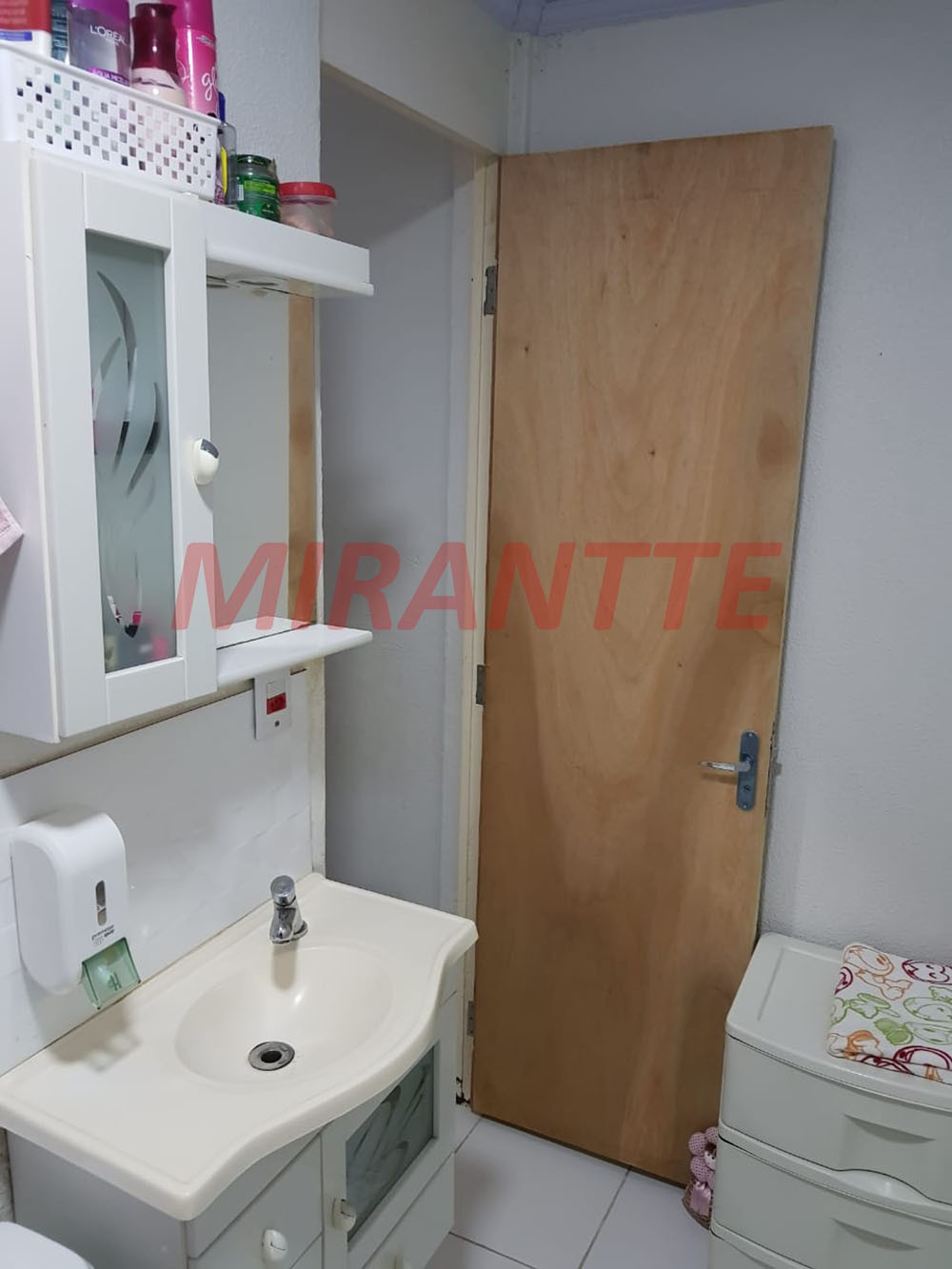 Apartamento com 2 quartos em Vila Augusta
