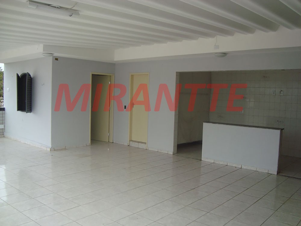 Comercial de 300m² com 4 quartos em Limão