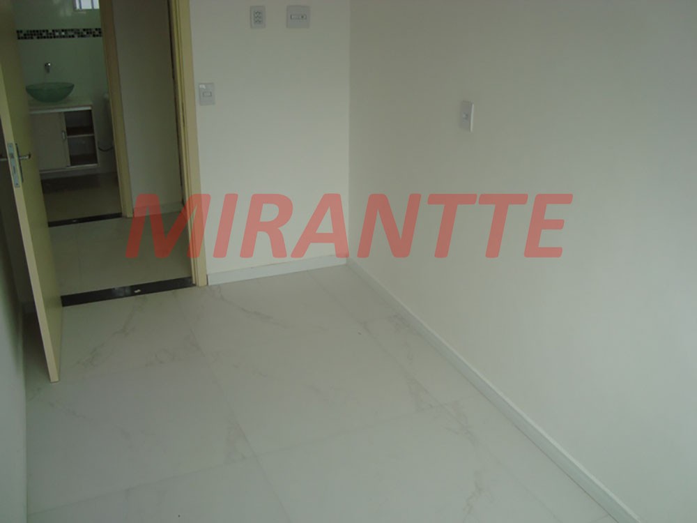 Comercial de 300m² com 4 quartos em Limão