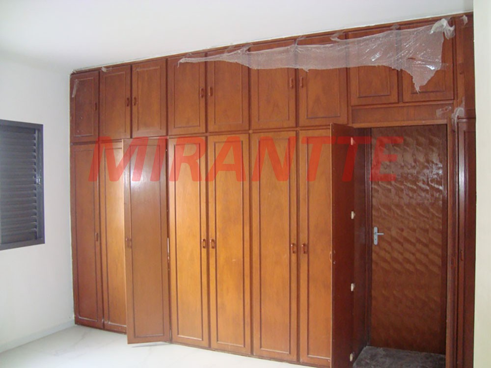 Comercial de 300m² com 4 quartos em Limão