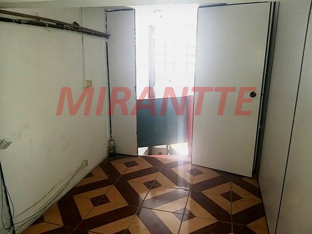 Galpao de 330m² em Luz
