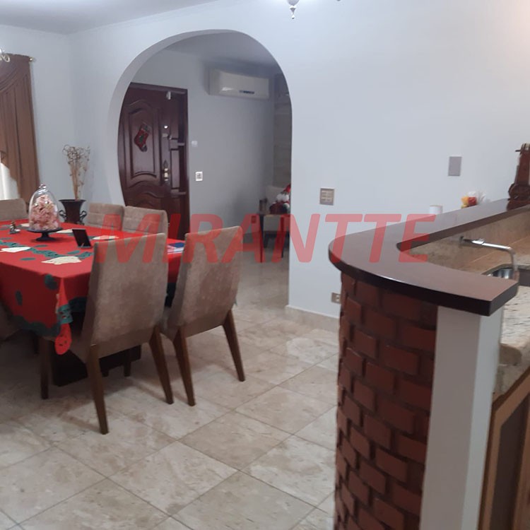 Sobrado de 238m² com 3 quartos em Jardim São Paulo