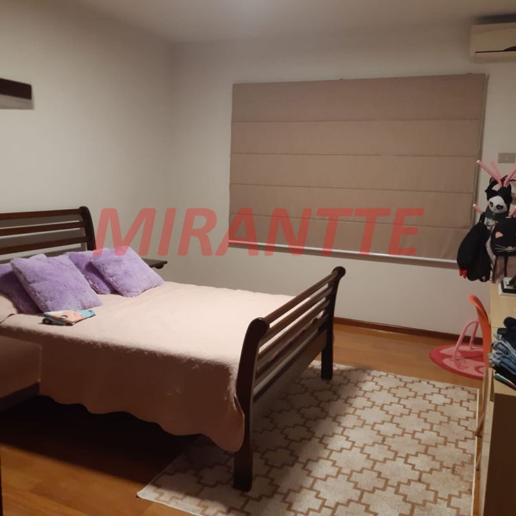 Sobrado de 238m² com 3 quartos em Jardim São Paulo