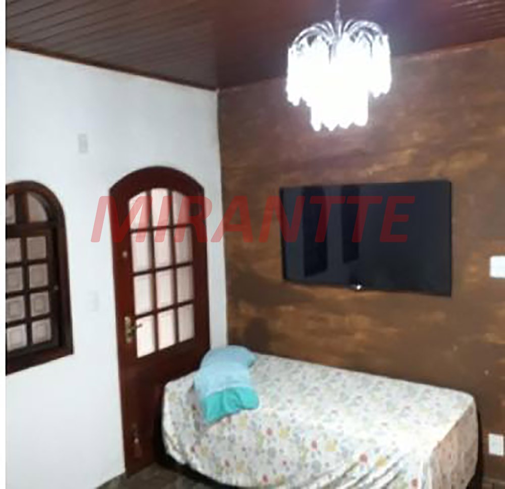 Casa terrea com 3 quartos em Perus