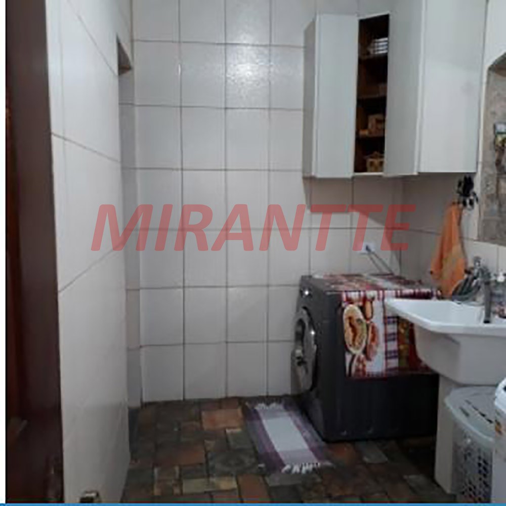 Casa terrea com 3 quartos em Perus