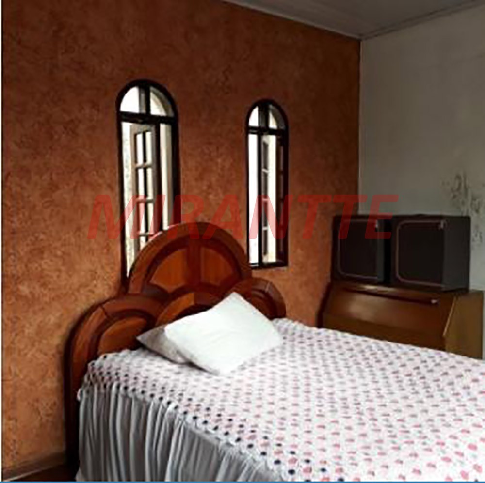 Casa terrea com 3 quartos em Perus