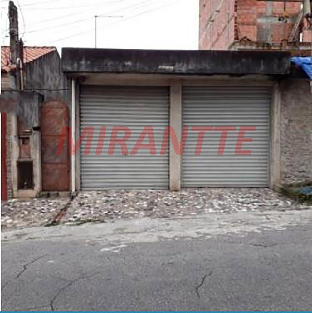 Casa terrea com 3 quartos em Perus