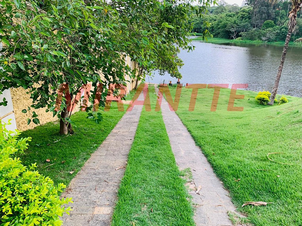 Sobrado de 500m² com 5 quartos em Usina