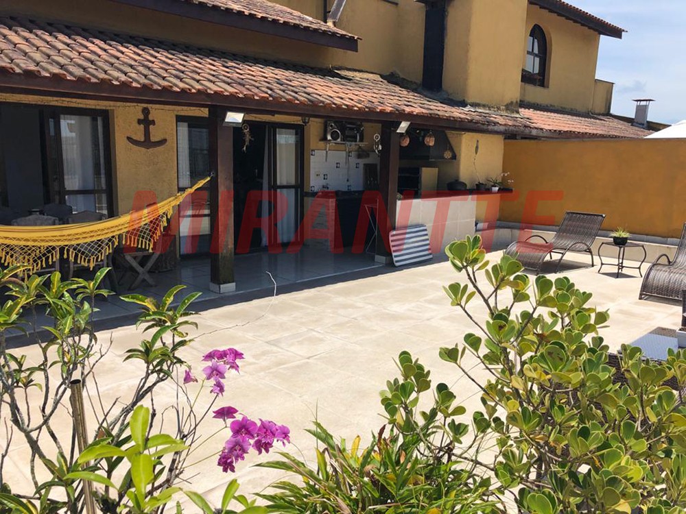 Cobertura duplex de 220m² com 3 quartos em Centro