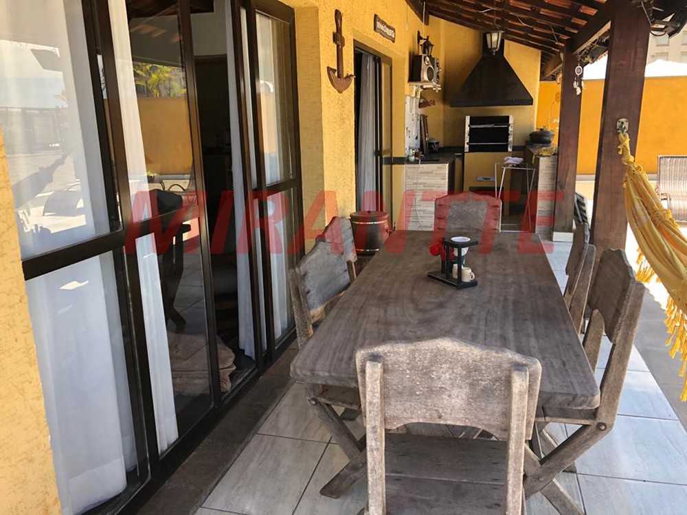 Cobertura duplex de 220m² com 3 quartos em Centro