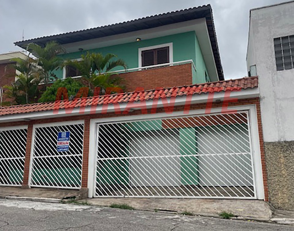 Sobrado de 250m² com 3 quartos em Parada Inglesa