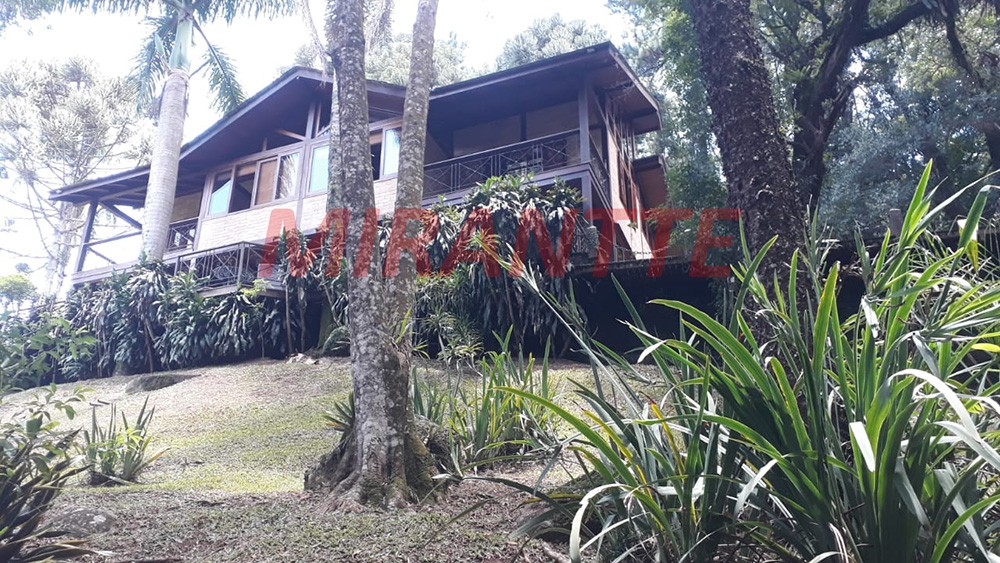 Sobrado de 300m² com 3 quartos em PARQUE PETROPOLIS
